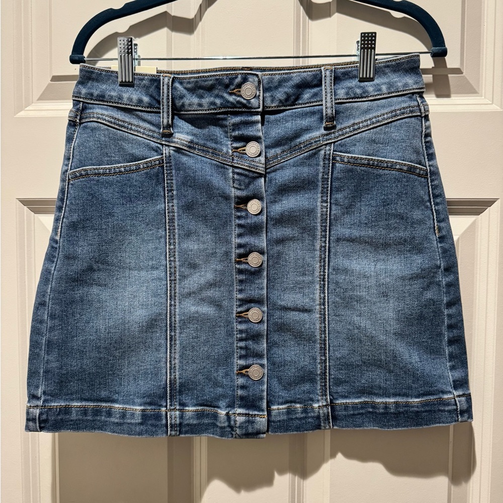 Sneak Peek Blue Denim A line Jean Skirt - Size M